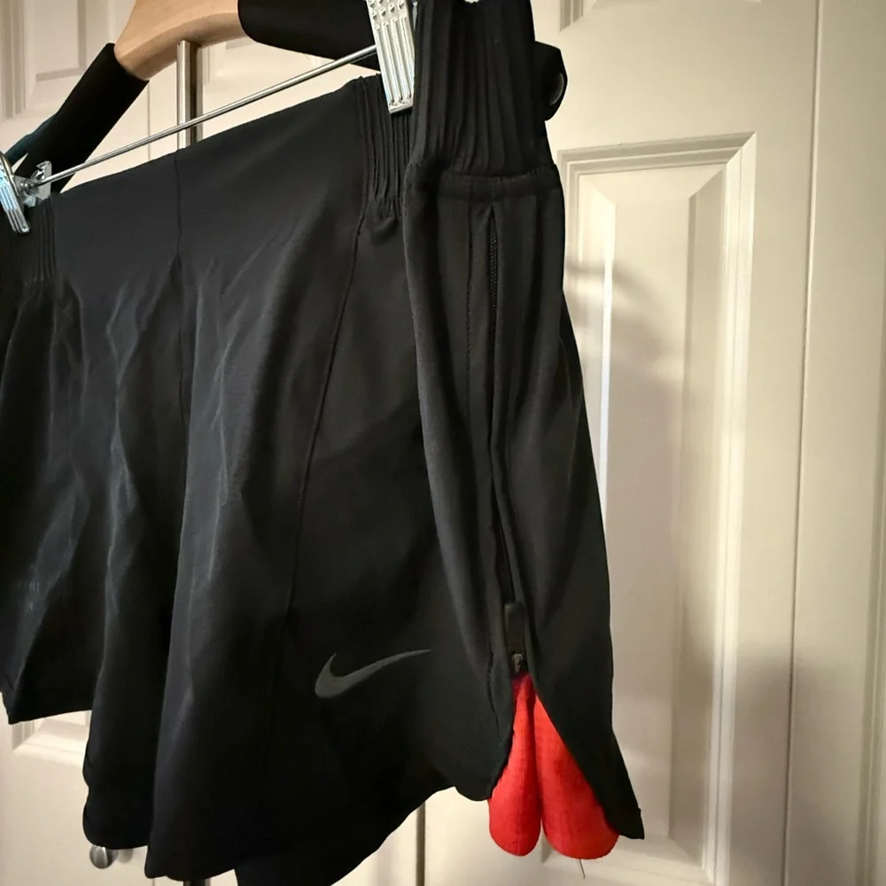 Nike NEW Running Division Black Shorts with Red Highlights NWT Size Large (L)